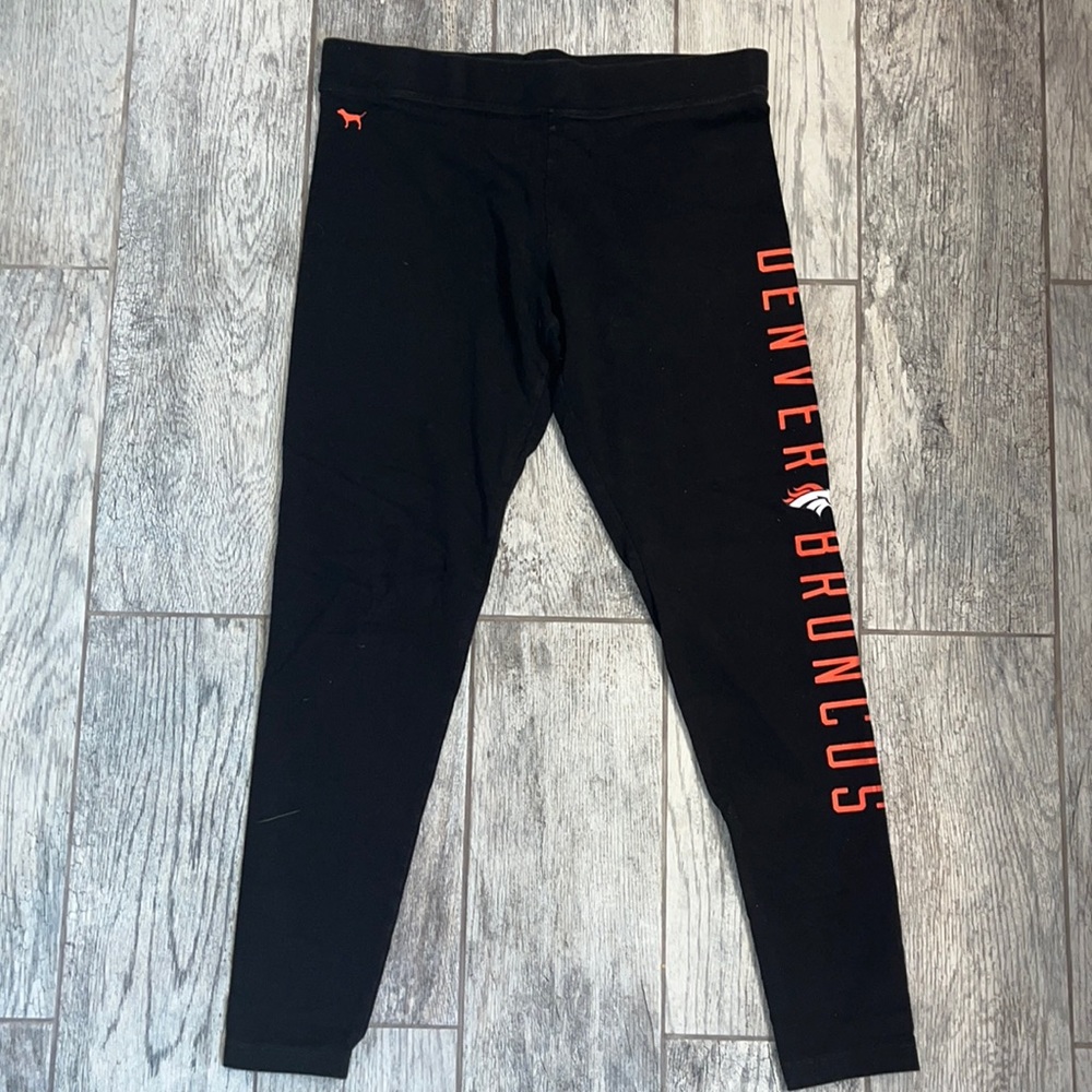 Victoria’s Secret Broncos leggings